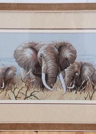 Набор для вышивания крестиком мамонты. размер: 40*19 см