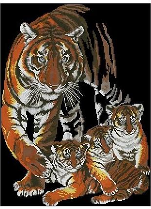 Набор для вышивания крестиком тигрица и тигрята. размер: 25*34 см