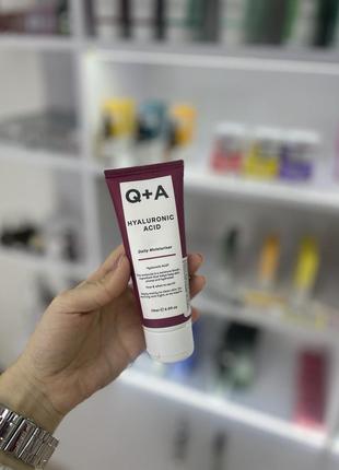 Увлажняющий крем с гиалуроновой кислотой q+a q+a hyaluronic acid day moisturiser 75ml1 фото