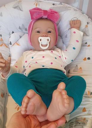 Реалистичная кукла новорожденного5 фото