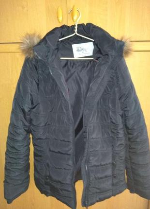 Чудесная демисезонная курточка известного бренда 12р