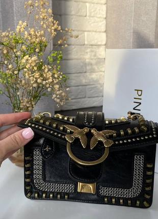 Брендовая женская кожаная сумка pinko натуральная кожа черная с заклепками люкс темное золото логотипами сумочка2 фото