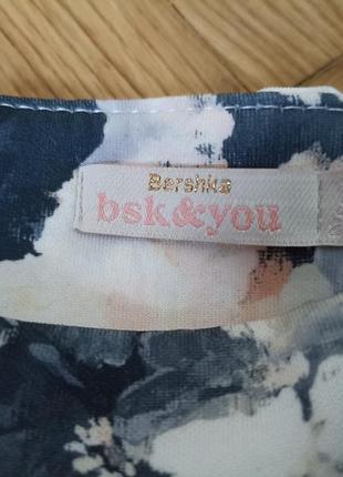 Юбка короткая полумесяц bershka3 фото