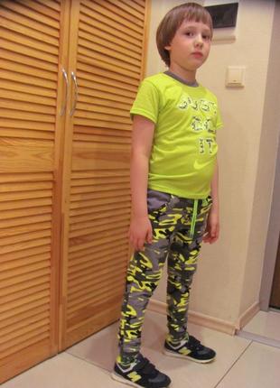 Дитячий спортивний костюм "камуфляж" на 1,5-2 роки4 фото