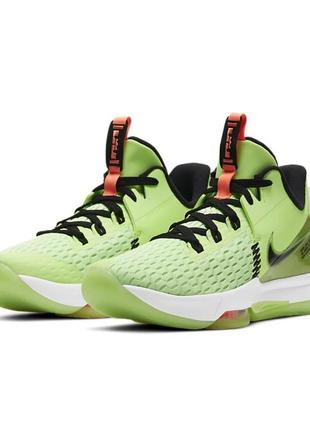 Кроссовки nike lebron witness 5, р.42,5 eu