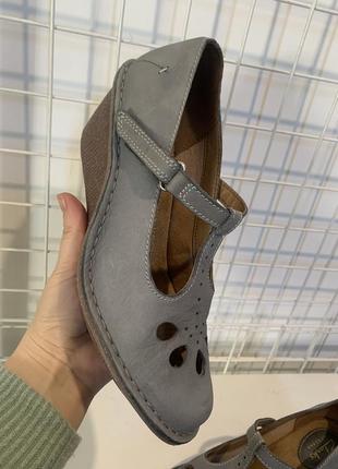 Туфлі clarks шкіра3 фото