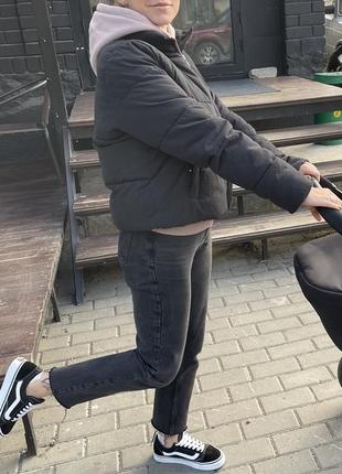 Джинси mom