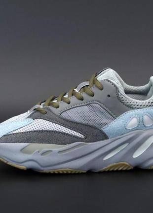 Кроссовки adidas yeezy boost 700 blue reflective (адидас изи буст голубые рефлективные женские )