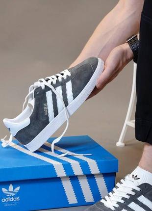 Сірі кросівки adidas gazelle grey (класичні замшеві кросівки адідас газель чоловічі та жіночі )2 фото