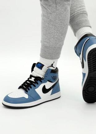Чоловічі баскетбольні кросівки nike air jordan 1 white blue (найк аир джордан біло-блактині)8 фото