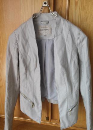 Брендова river island молодіжна куртка, супер фасон