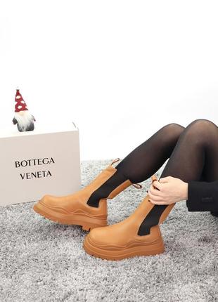 Руді зимові жіночі шкіряні челсі bottega veneta brown (черевики боттега коричневі на хутрі без шнурків)6 фото