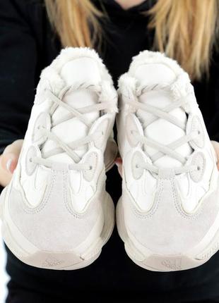Зимові  бежеві кросівки adidas yeezy 500 winter biege( адідас ізі 500 світлі на хутрі ,шкіра ,замша, унісекс)6 фото