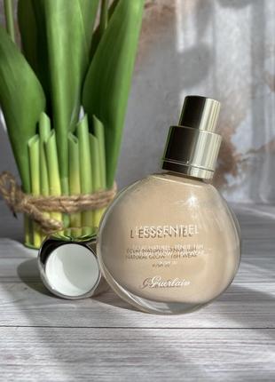 Устойчивое тональное средство guerlain lessentiel natural glow