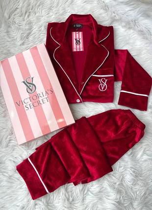 Розкішна бархатна піжамка