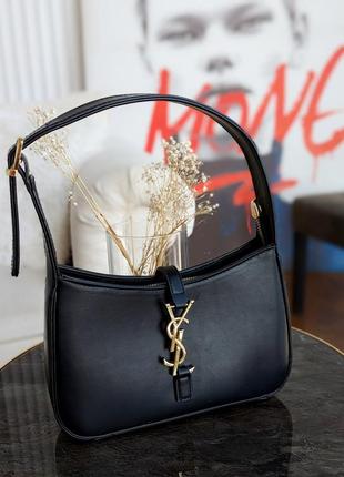 Модна чорна жіноча сумочка багет на плече вечірня маленька брендова сумка клатч крос-боді