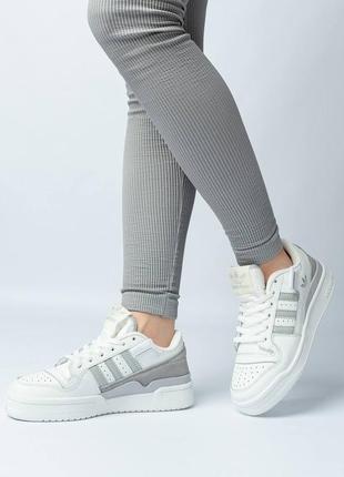 Женские кроссовки adidas forum в 4-х цветах8 фото