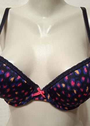 Бюстгальтер на большом пуш-ап, на косточке 34в/75в