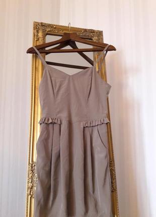 Легкое струящегося цвета мокко платье# h&m