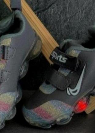 Распродажа👫крутые детские кроссовки 🦄