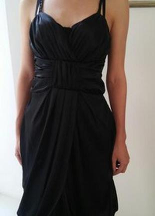 Платье черное коктельное атласное фирмы bay1 фото