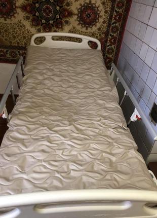 Медицинская механическая кровать для труднозаболеющих лежачих людей