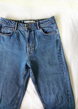 Базовые джинсы мом1 фото