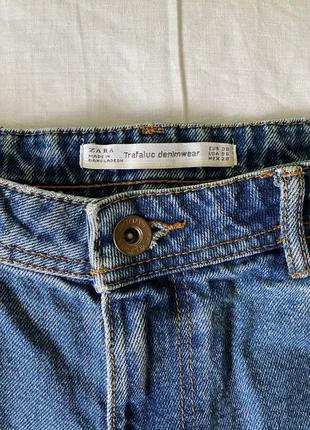Базовые джинсы мом6 фото