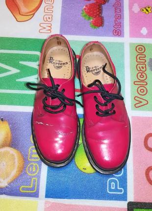 Туфлі dr. martens