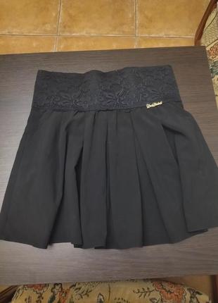 Спідниця на дівчину