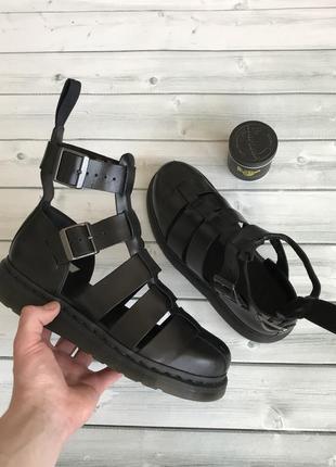 Сандалии geraldo black brando от dr.martens