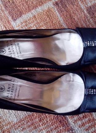 Атласні туфлі від valentin yudashkin3 фото