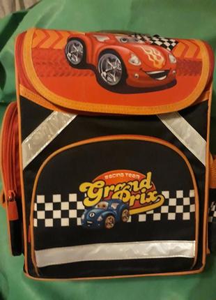 Рюкзак для школяра тачки ранець із машинами хлопчику мультик червоний2 фото