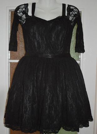 Розкішне вечірнє мереживне плаття на випускний,для торжества!виглядає супер!