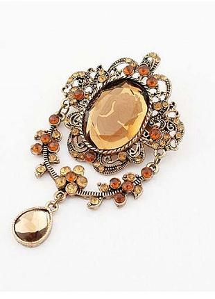 Брошка only імператорська золота