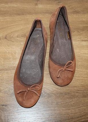 Шкіряні балетки andre, 36 розмір