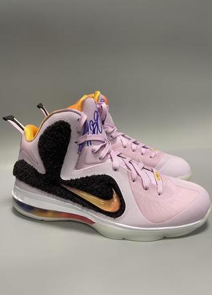 Баскетбольные кроссовки nike lebron ix regal pink