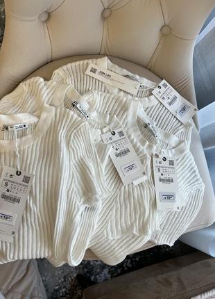В наличии хитовые футболки от zara s m l2 фото