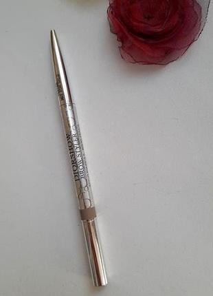 Ультратонкий выкручивающийся карандаш для бровей dior diorshow brow styler pencil2 фото