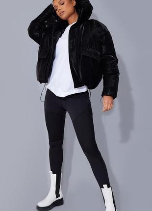 Женская чорная куртка пуфер с капюшоном оверсайз plt