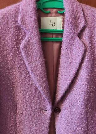 Пиджак женский из буклированой ткани, шерсть.