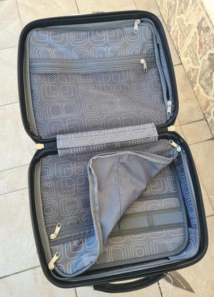 Поликарбонат бютик чемодана madisson 16820 butterfly 🦋