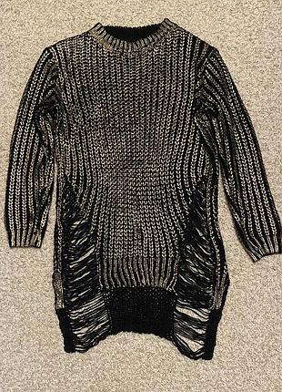 Нарядный свитер туника