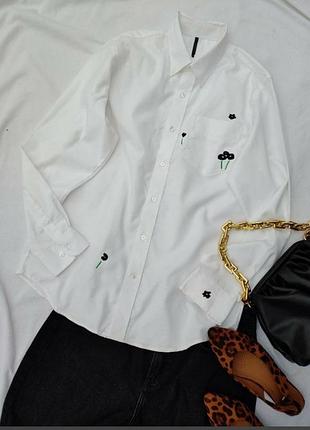Біла сорочка жіноча