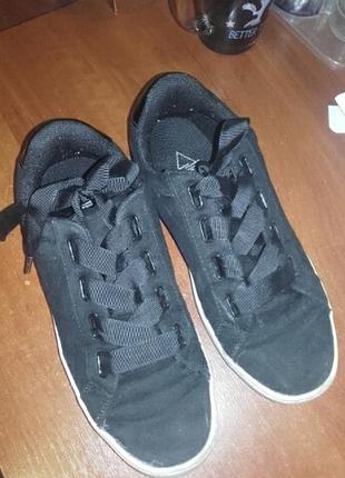 Кеды 36 р. по стельке 22см.и 37 по стельке 23 см.