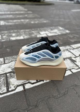 Кроссовки adidas yeezy 700 v3 kyanite9 фото