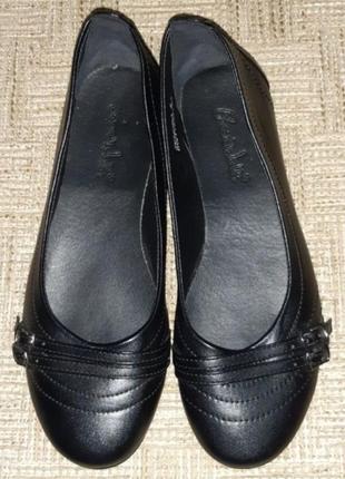 Жіночі балетки / взуття на низькому.