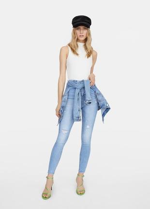 Крутые джинсы скинни stradivarius super high waist2 фото
