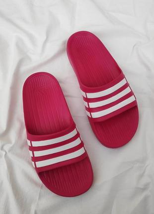 Шльопанці шльопанці ✨ adidas stripe ✨  сланці капці капці капці тапки літні для пляжу басейну duramo terliok
