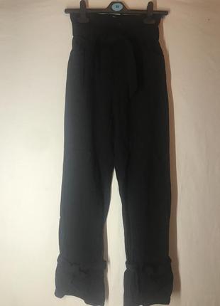 Черные красивые фирменные штаны